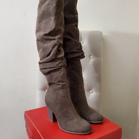 Carlos by Carlos Santana "Hazey" over the knee boots - Picture 1 of 9
